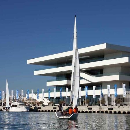 Realrent Marina Real Apartment Valencia Luaran gambar